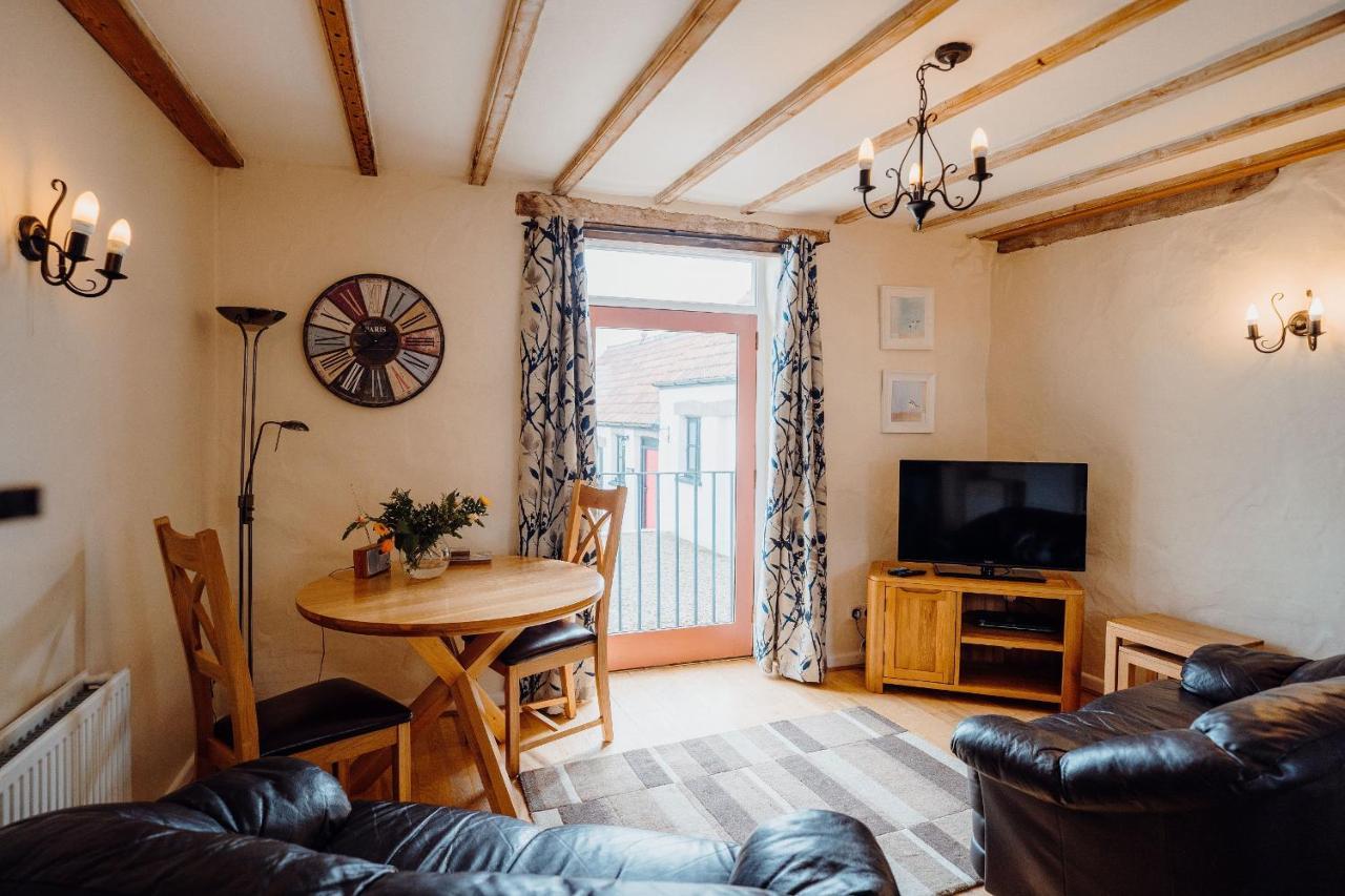 Celtic Haven Hotel Lydstep Bagian luar foto