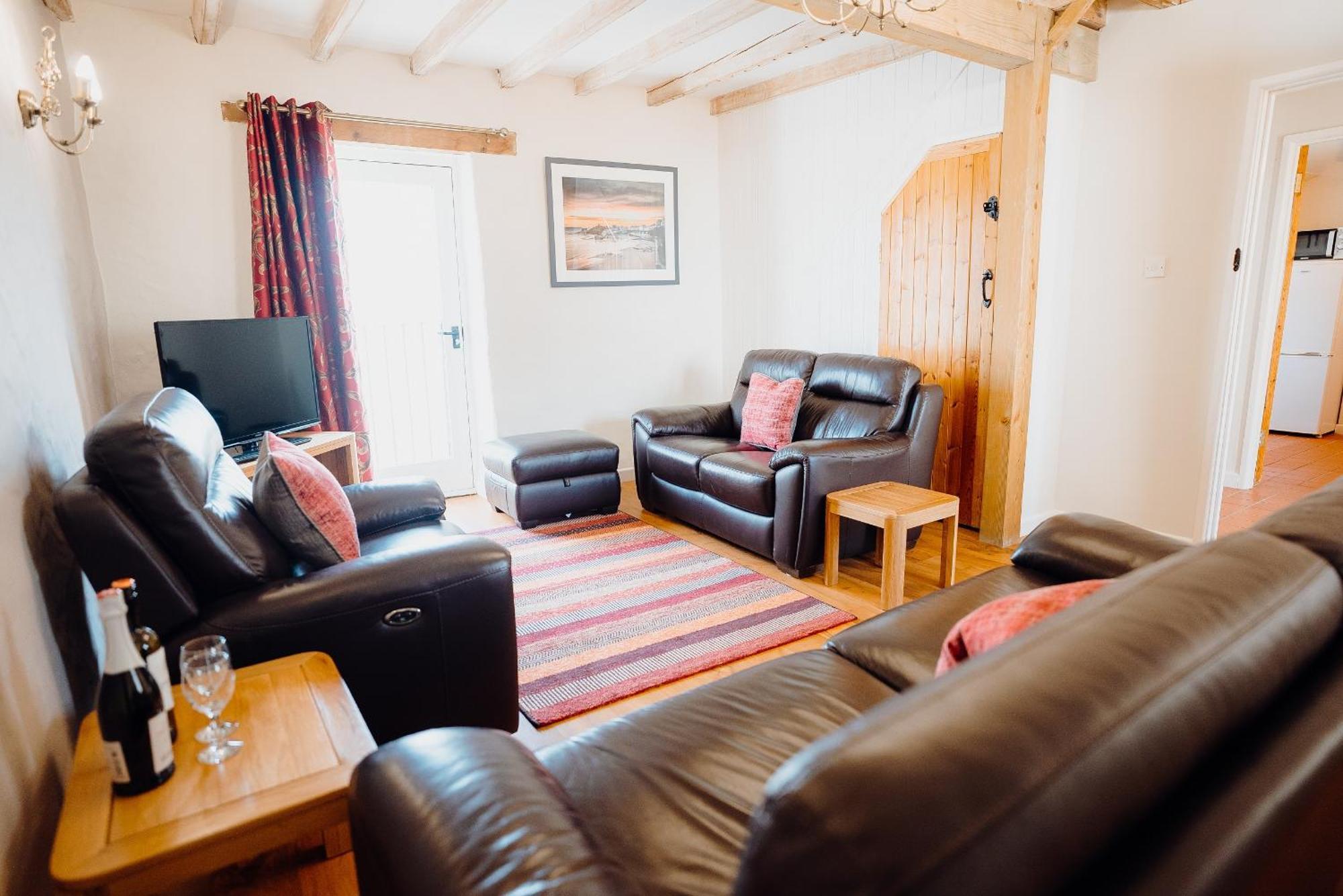 Celtic Haven Hotel Lydstep Bagian luar foto